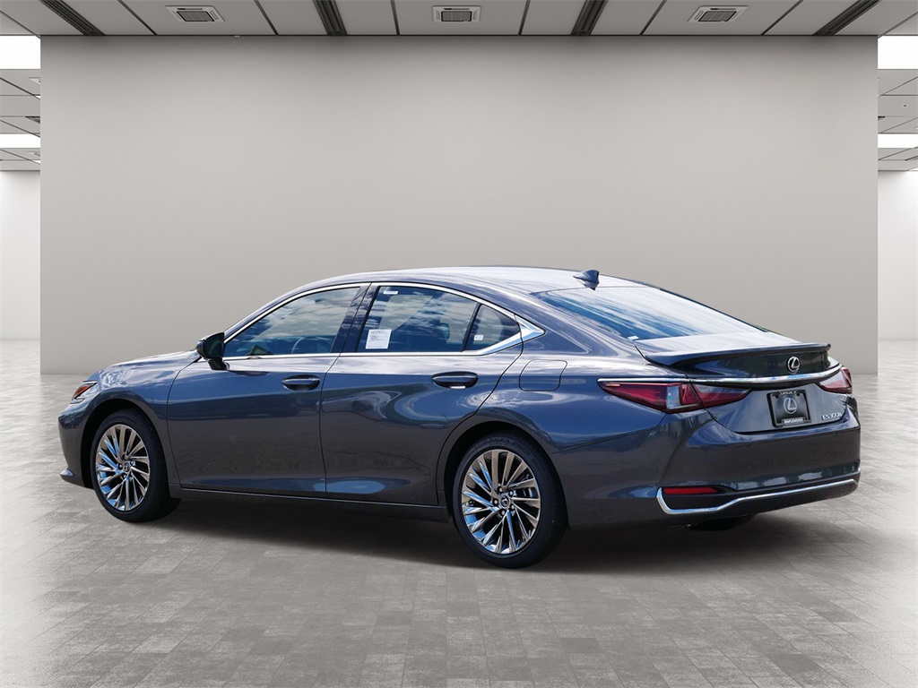 2024 Lexus ES 300h Ultra Luxury 4