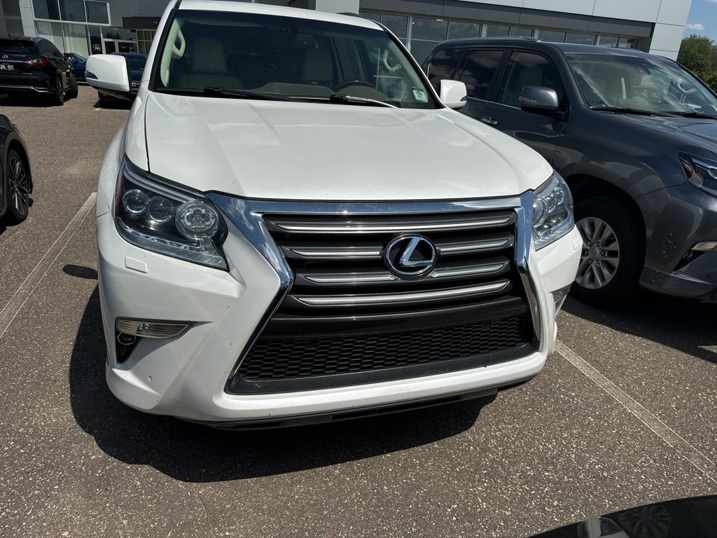 2015 Lexus GX 460 Luxury 3