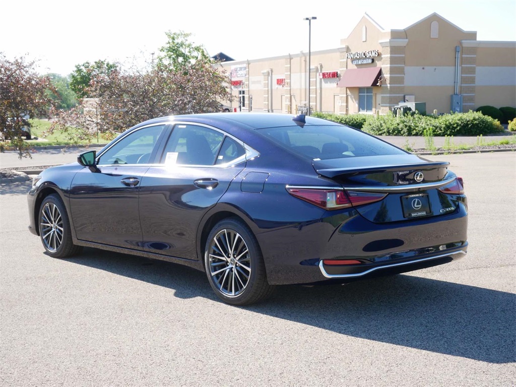 2024 Lexus ES 300h 4