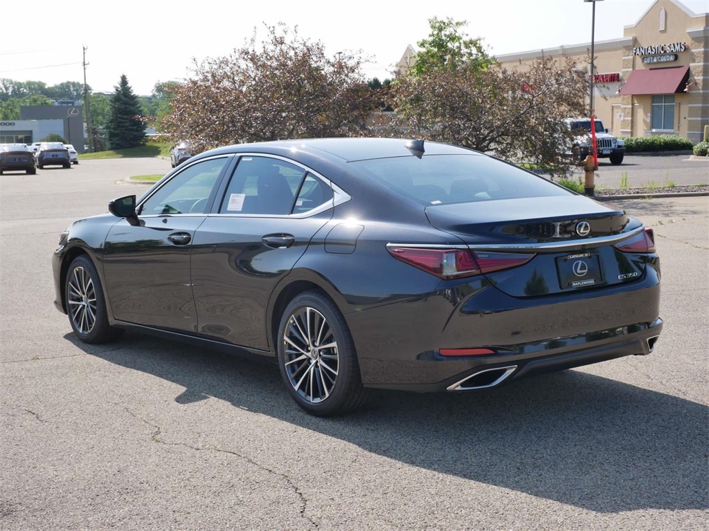 2024 Lexus ES 350 31