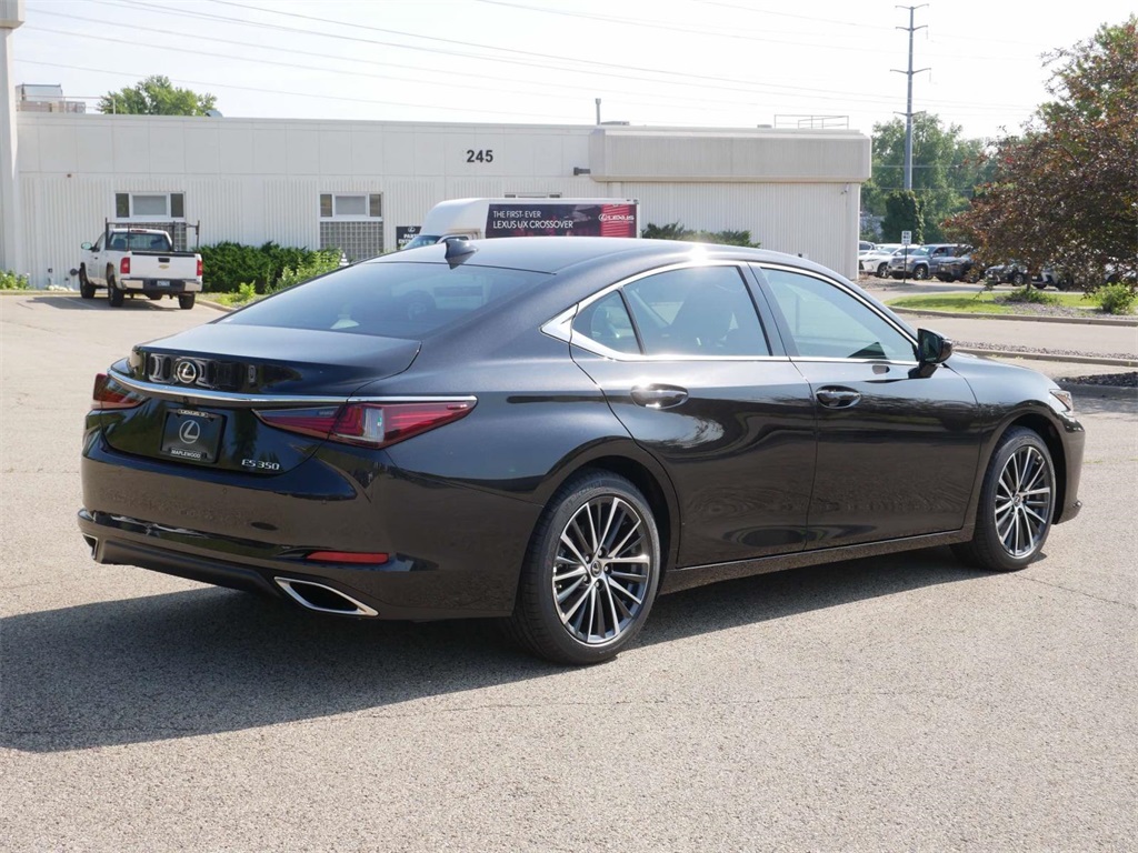 2024 Lexus ES 350 32