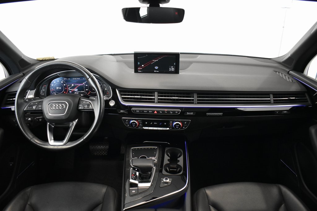 2019 Audi Q7 55 Prestige 10