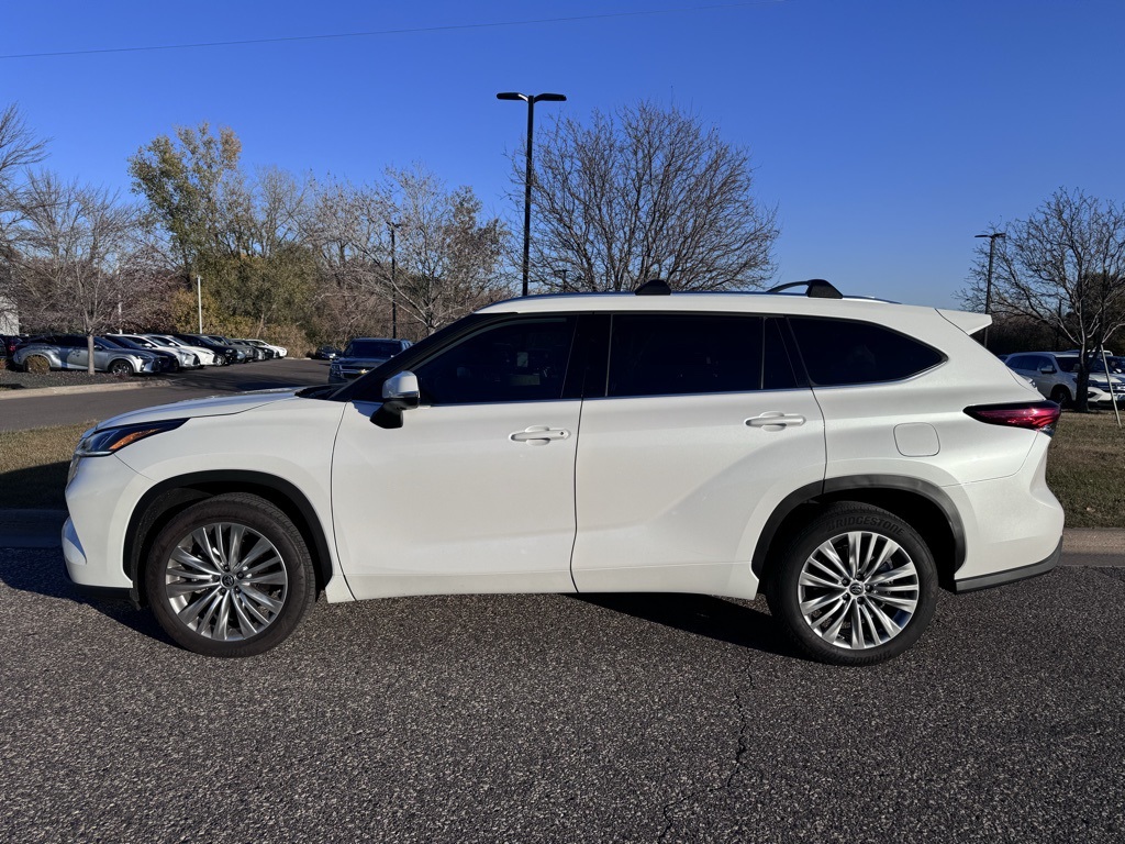 2023 Toyota Highlander Platinum 4