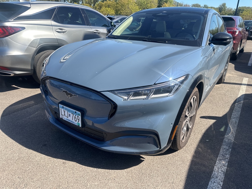 2023 Ford Mustang Mach-E Premium 2