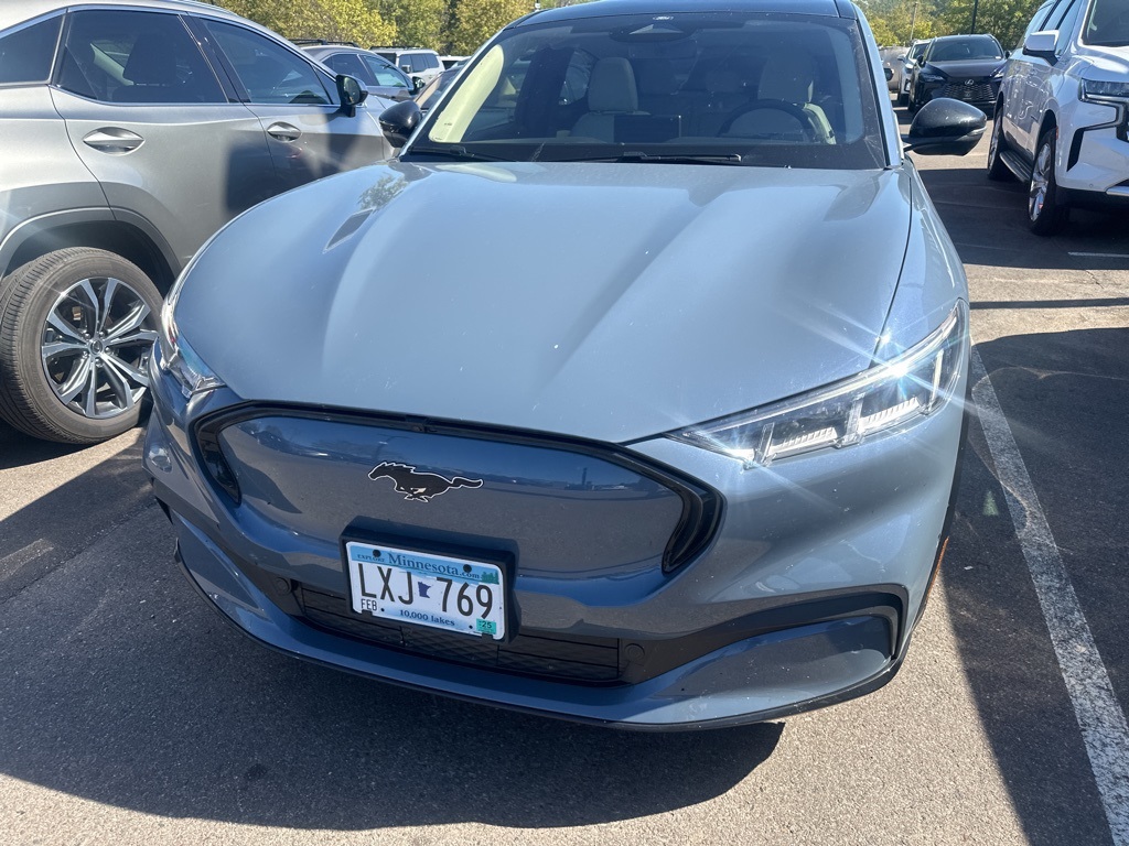 2023 Ford Mustang Mach-E Premium 3