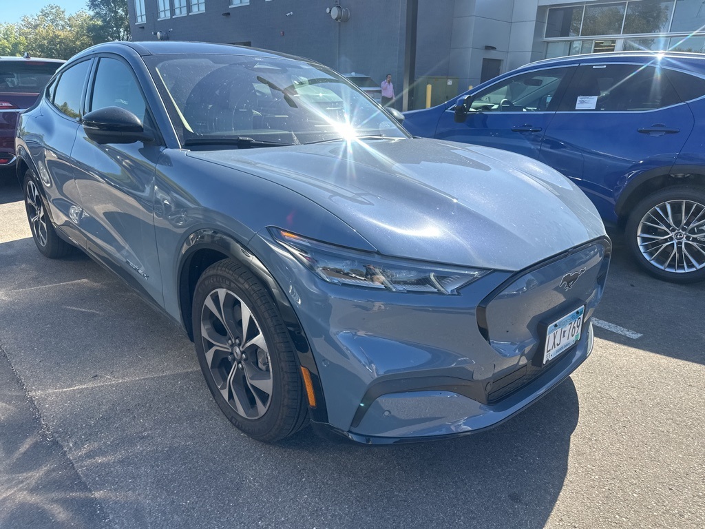 2023 Ford Mustang Mach-E Premium 4