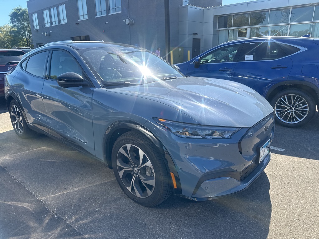 2023 Ford Mustang Mach-E Premium 5