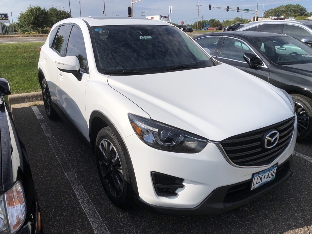 2016 Mazda CX-5 Grand Touring 1