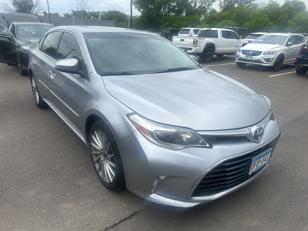 2016 Toyota Avalon XLE Premium 1