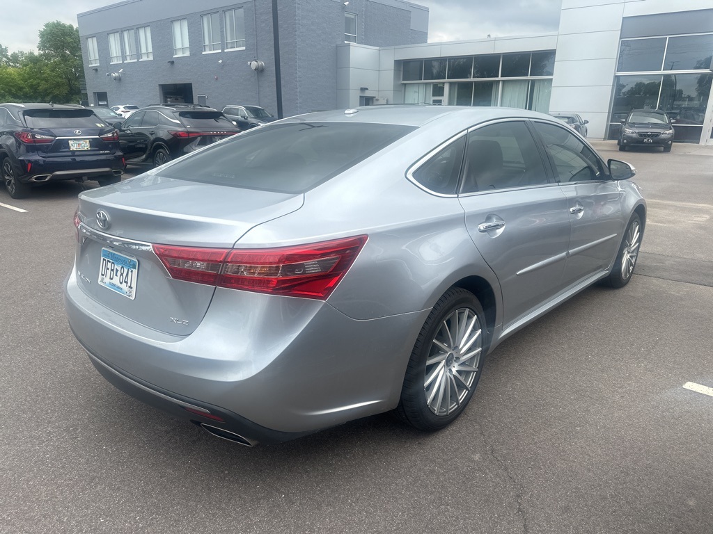 2016 Toyota Avalon XLE Premium 6