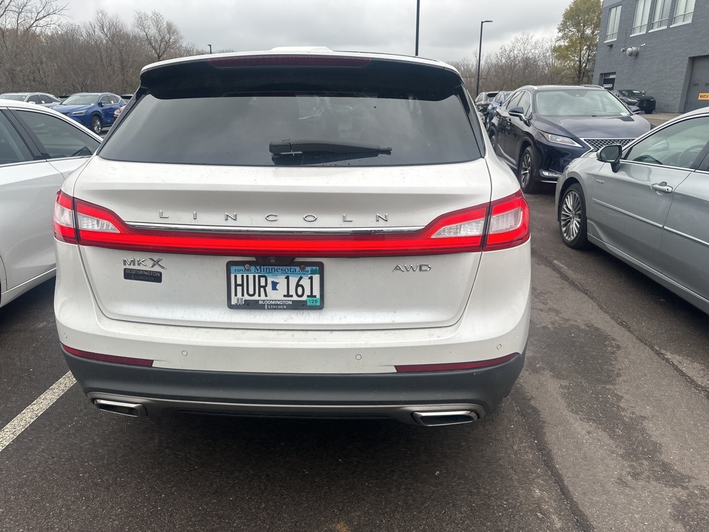 2016 Lincoln MKX Reserve 11