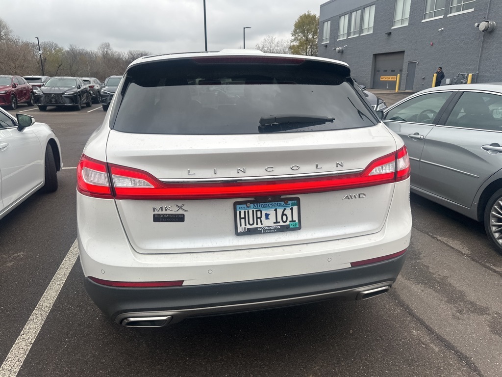 2016 Lincoln MKX Reserve 12