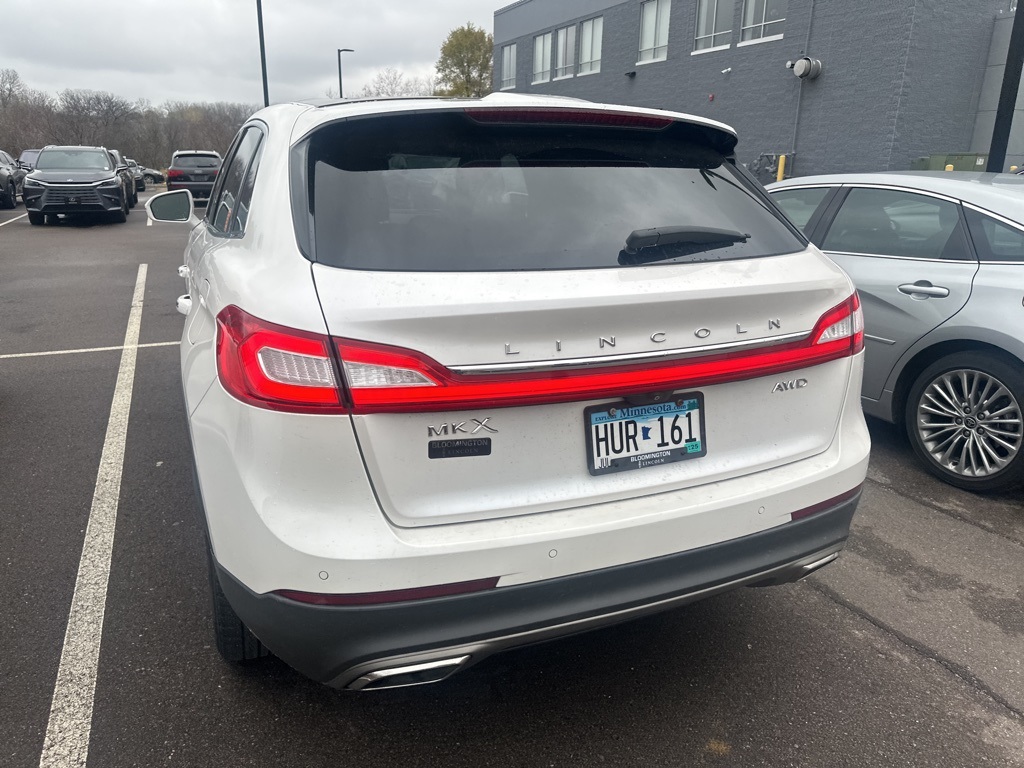 2016 Lincoln MKX Reserve 13