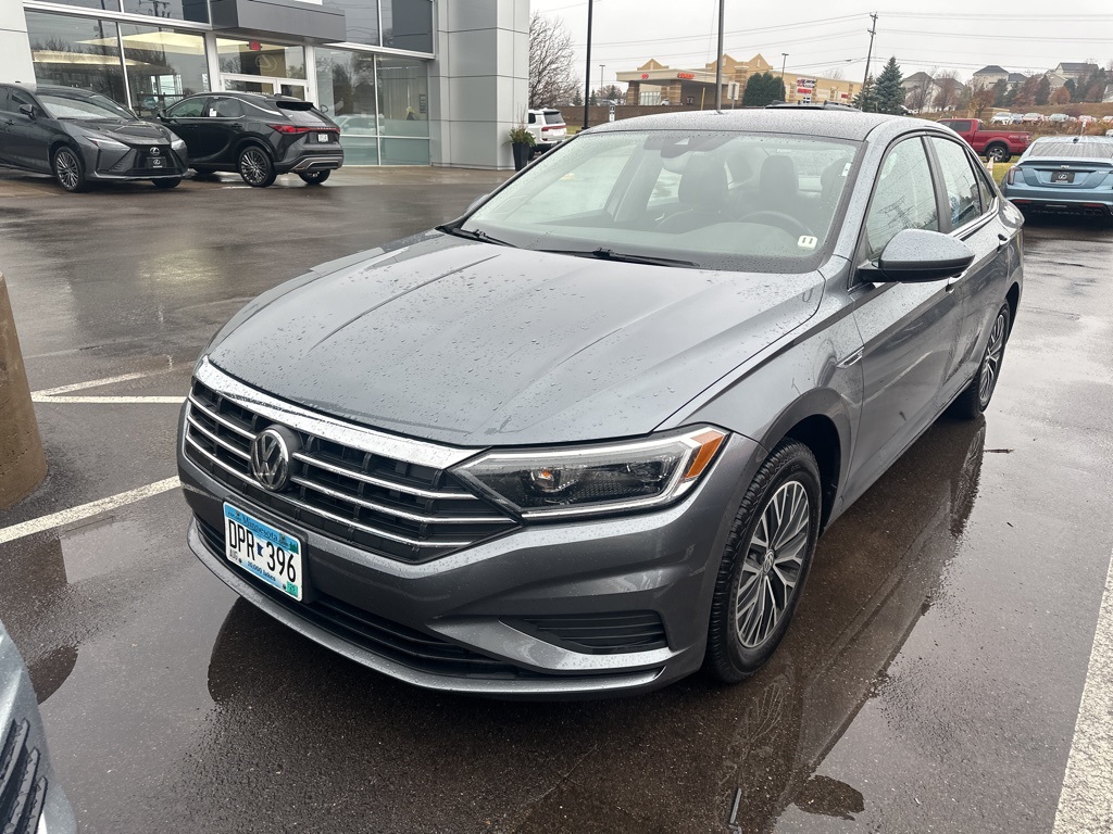 2019 Volkswagen Jetta SEL 3