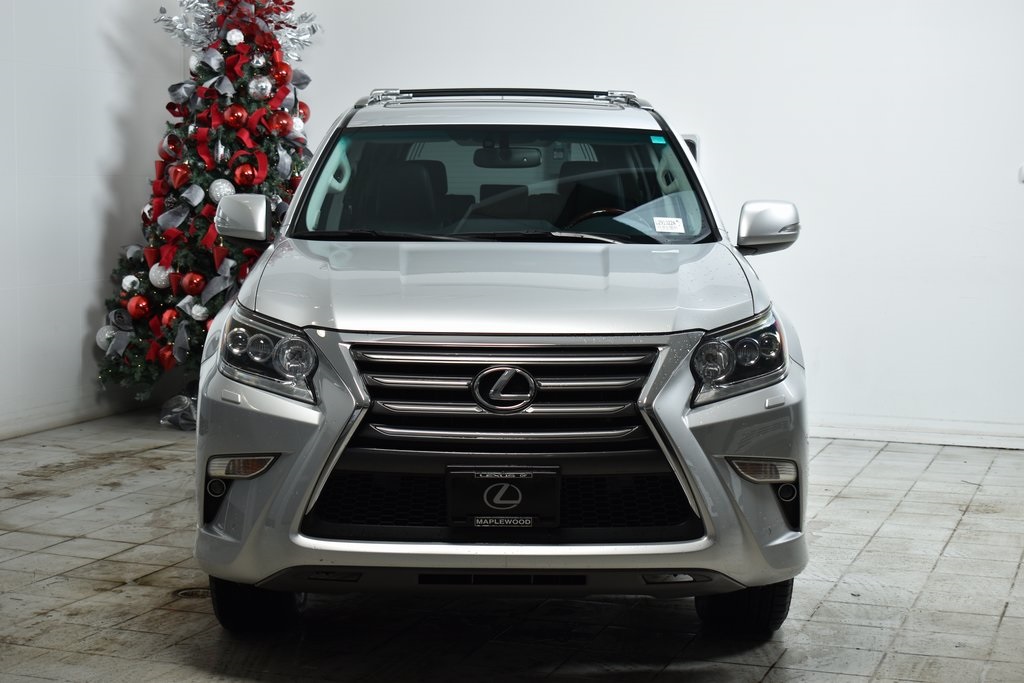 2017 Lexus GX 460 3