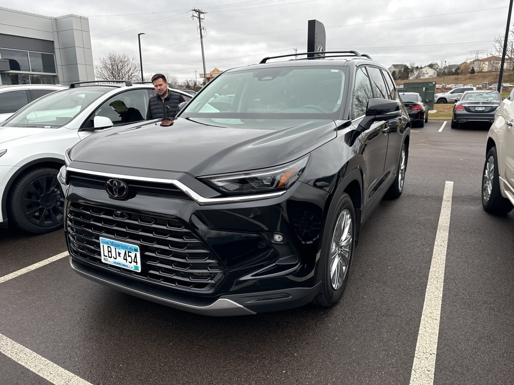 2024 Toyota Grand Highlander Platinum 3