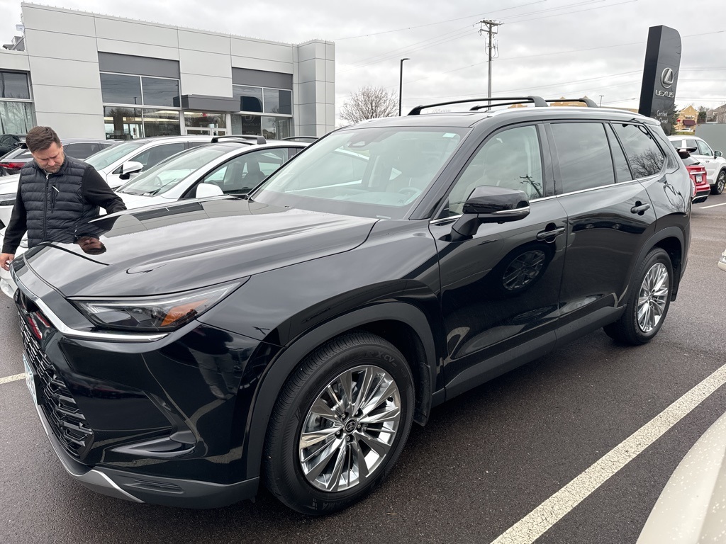 2024 Toyota Grand Highlander Platinum 4