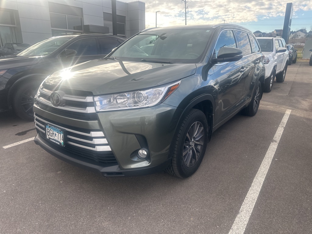 2018 Toyota Highlander XLE 3