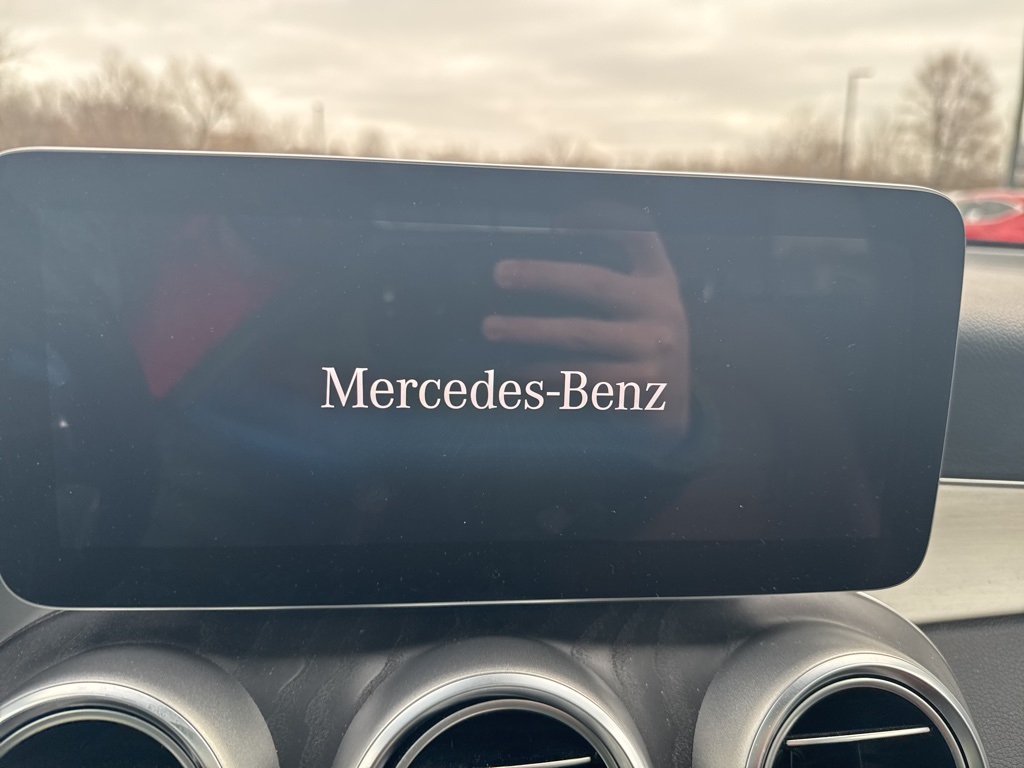 2021 Mercedes-Benz GLC GLC 300 21