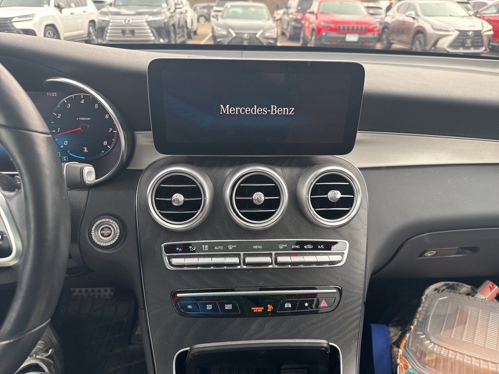 2021 Mercedes-Benz GLC GLC 300 22