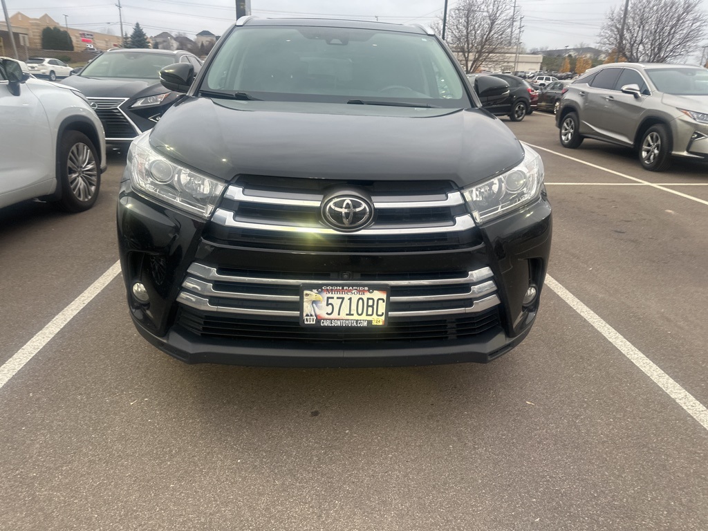 2017 Toyota Highlander Limited Platinum 3