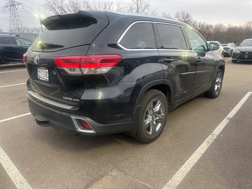 2017 Toyota Highlander Limited Platinum 5