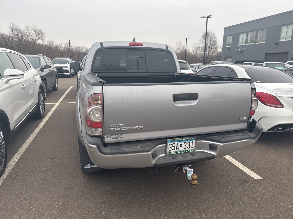 2015 Toyota Tacoma Base 13