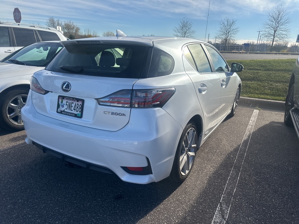 2016 Lexus CT 200h 6