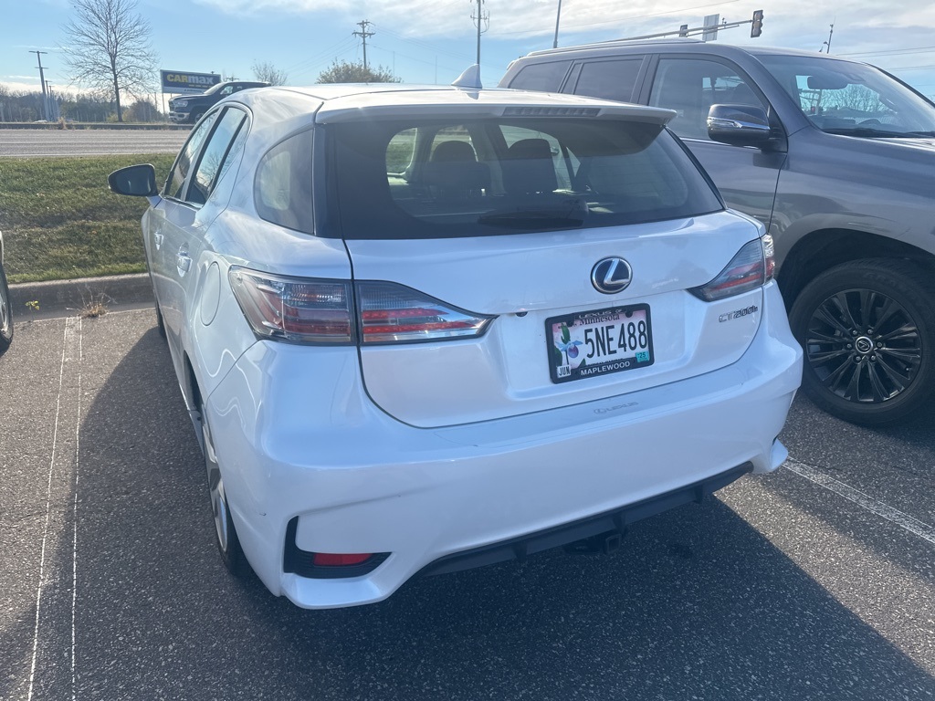 2016 Lexus CT 200h 7