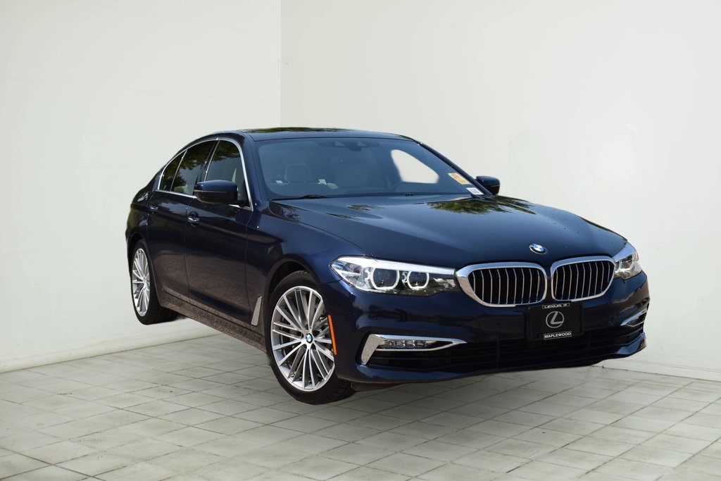 2018 BMW 5 Series 540i xDrive 1