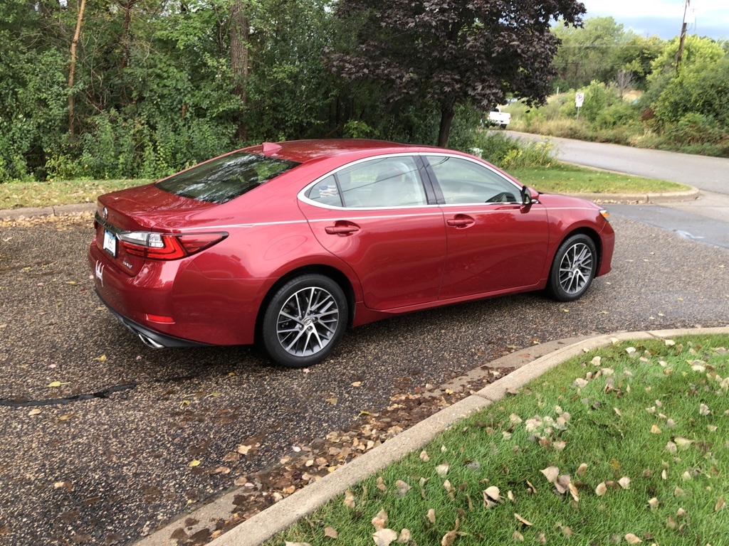 2016 Lexus ES 350 7