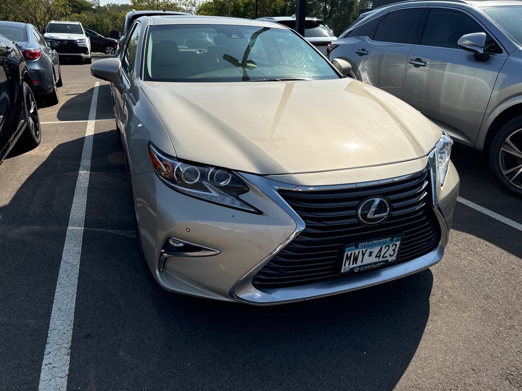 2017 Lexus ES 350 2