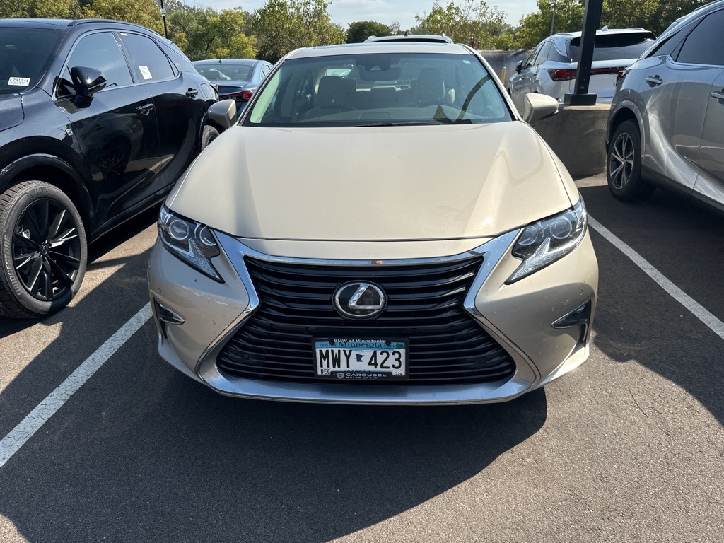 2017 Lexus ES 350 3