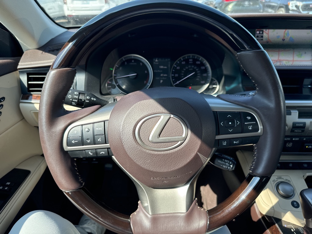 2017 Lexus ES 350 12