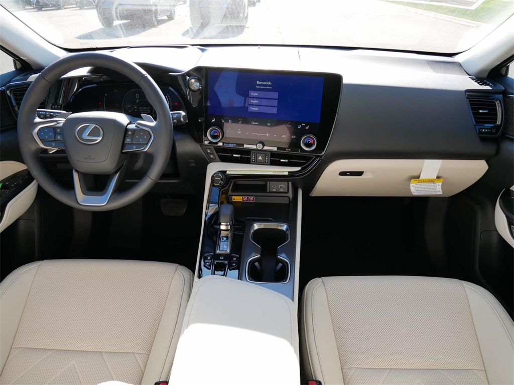 2025 Lexus NX 350 Luxury 11