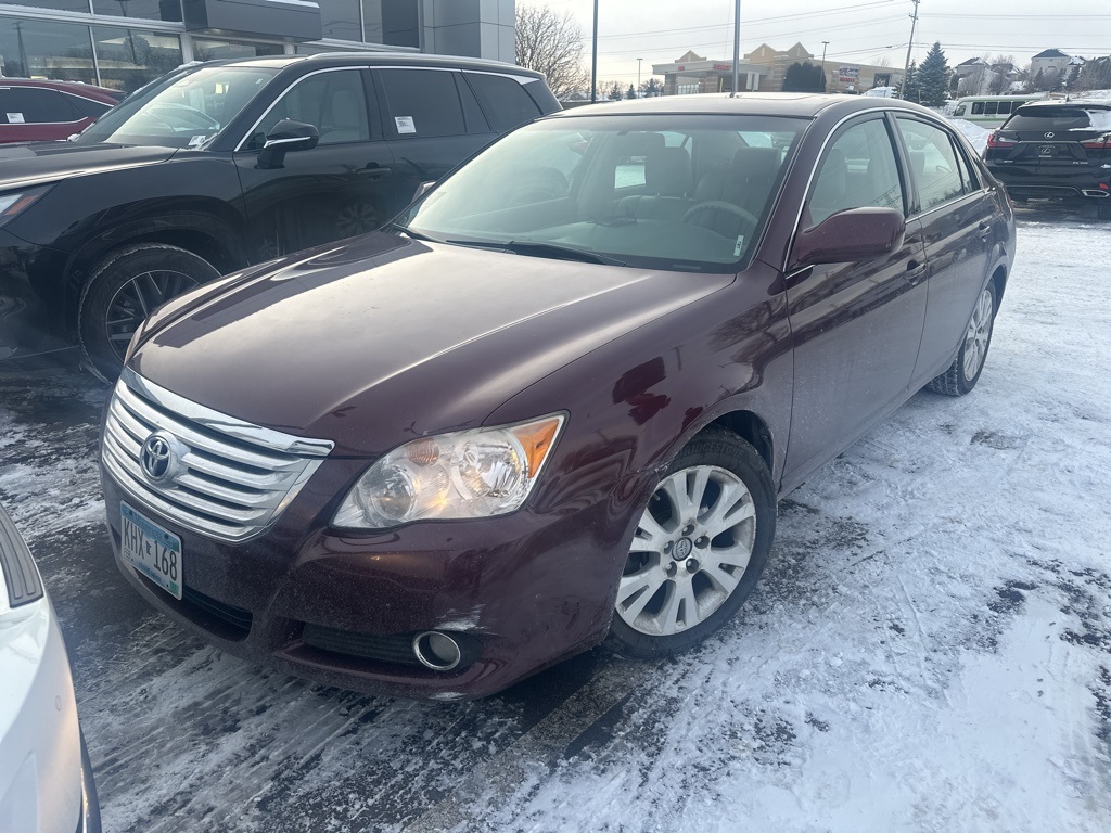 2010 Toyota Avalon XLS 2