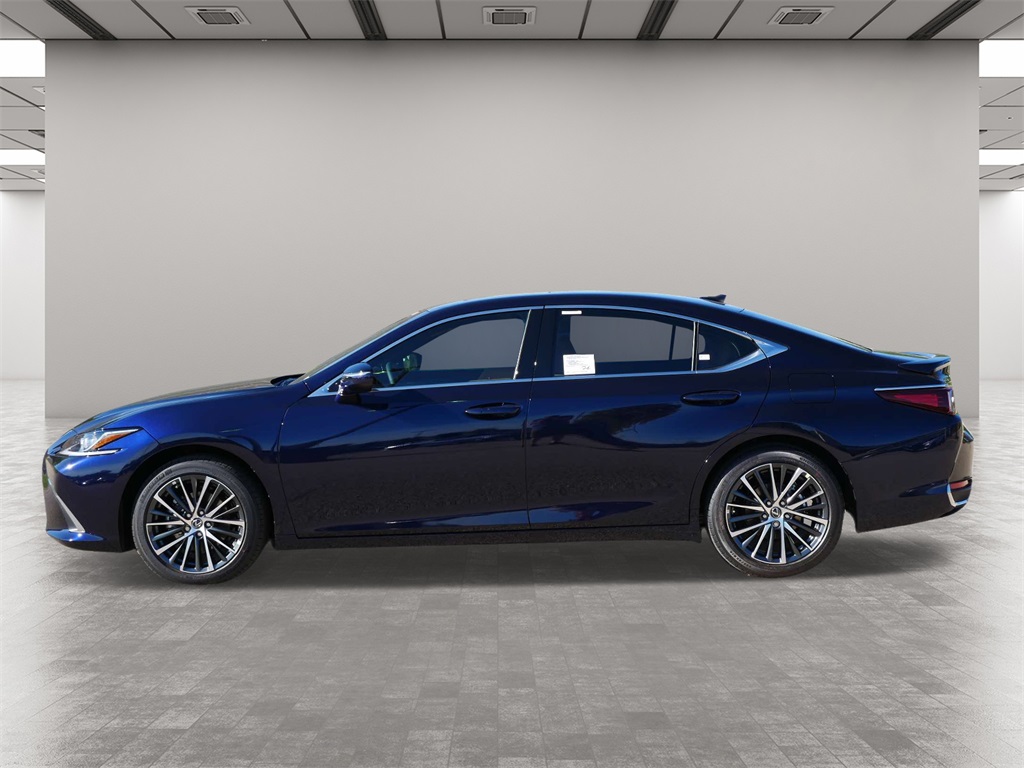 2025 Lexus ES 300h Luxury 3