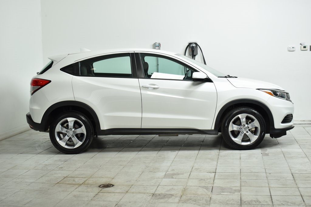 2022 Honda HR-V LX 2