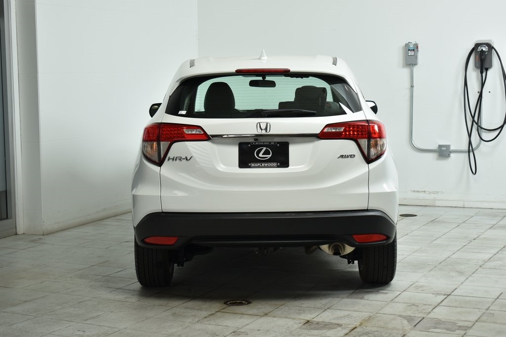 2022 Honda HR-V LX 5