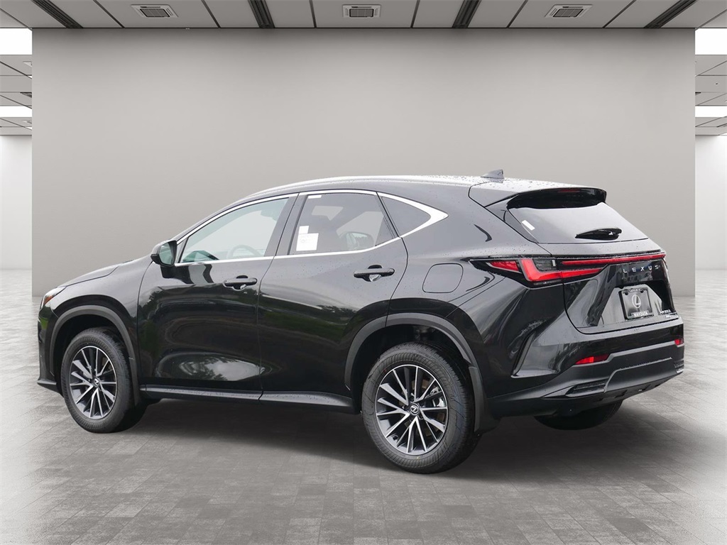 2025 Lexus NX 350h Base 4