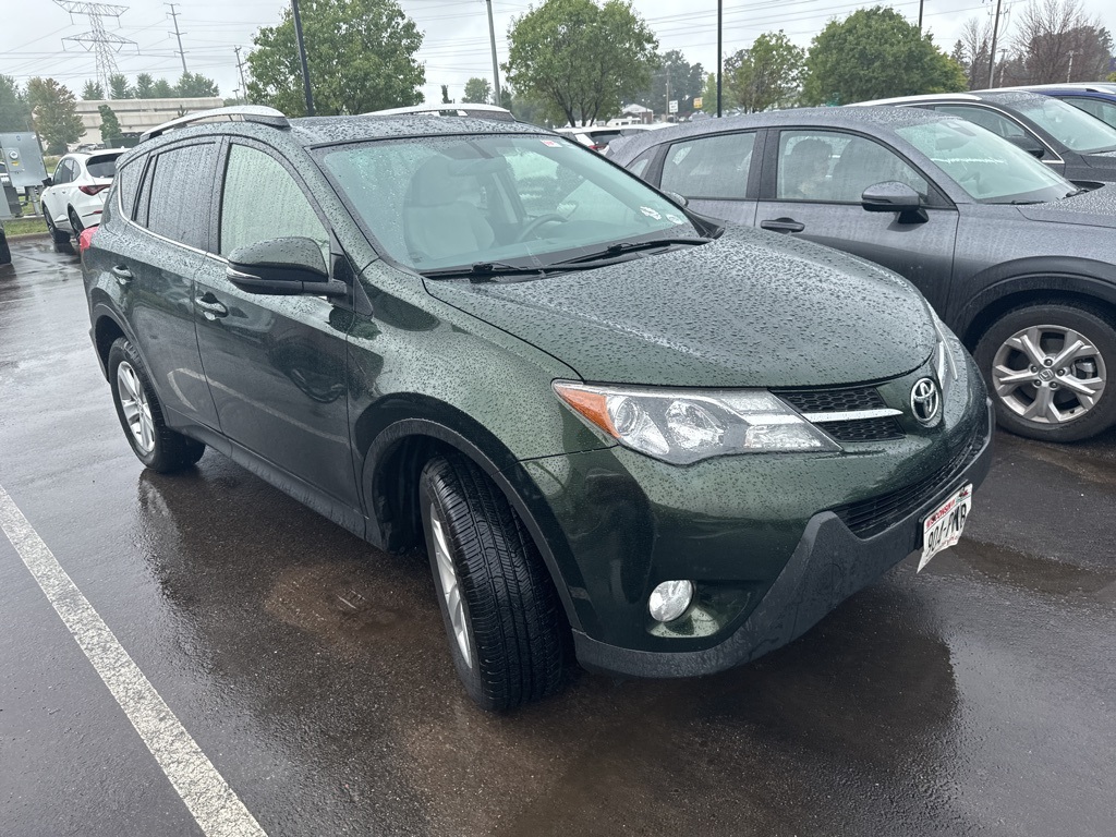 2013 Toyota RAV4 XLE 2