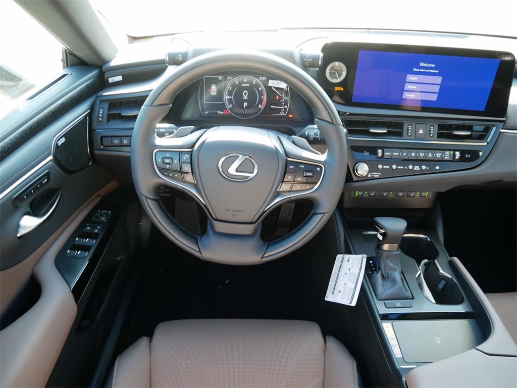 2025 Lexus ES 350 Luxury 13