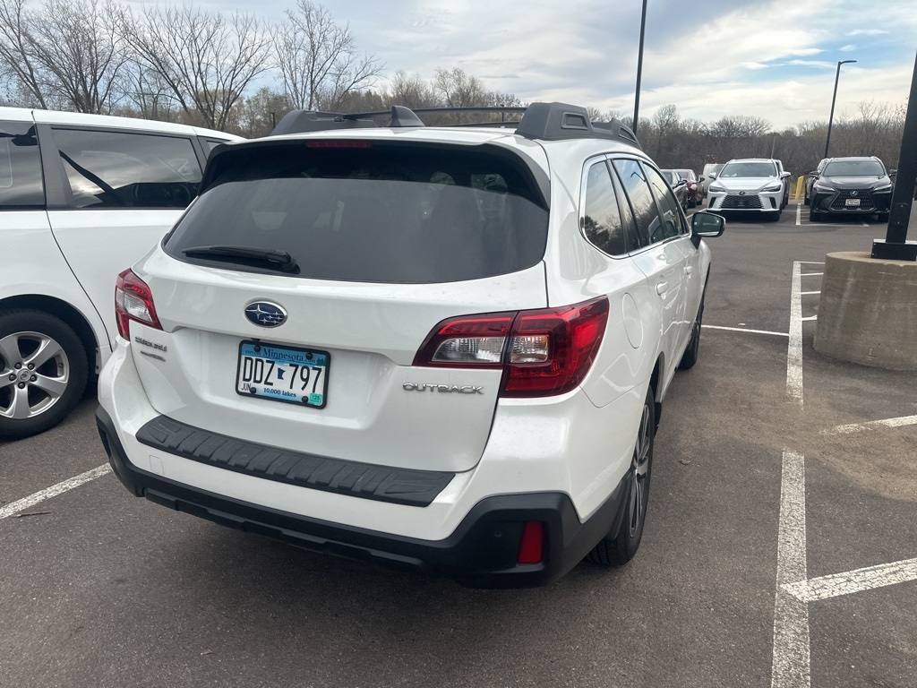 2019 Subaru Outback 2.5i 8