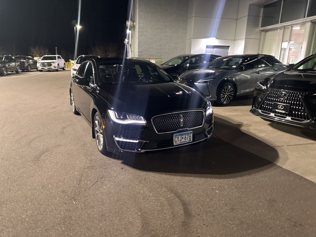 2017 Lincoln MKZ Reserve 3