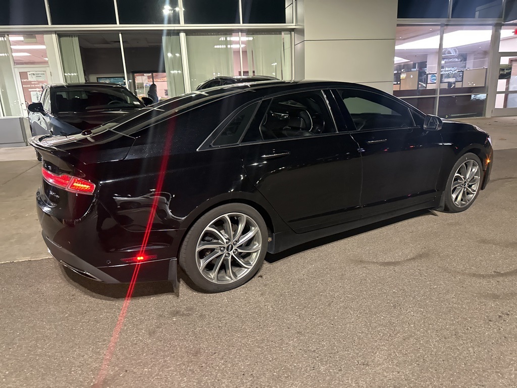 2017 Lincoln MKZ Reserve 8