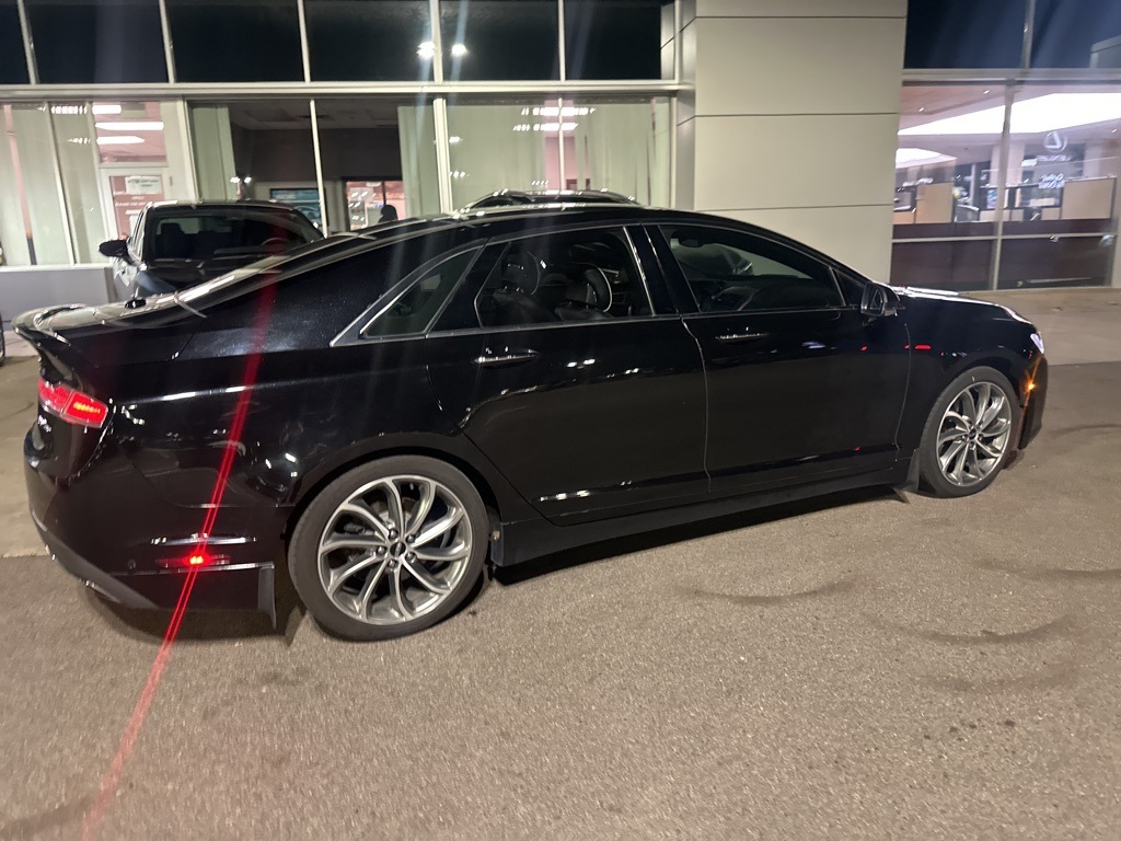 2017 Lincoln MKZ Reserve 9