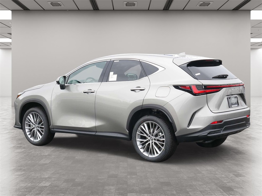 2025 Lexus NX 350h Premium 4