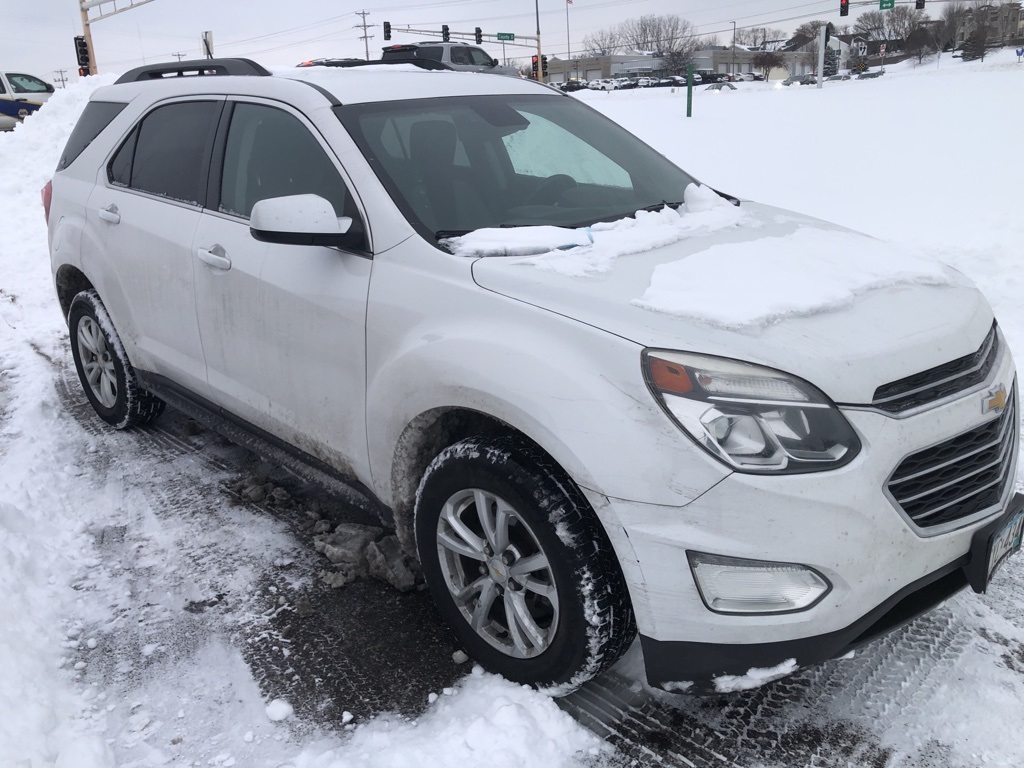 2017 Chevrolet Equinox LT 1