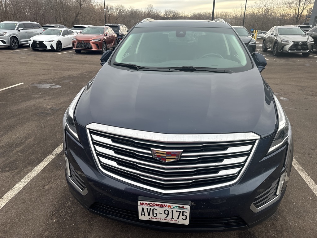 2018 Cadillac XT5 Premium Luxury 2