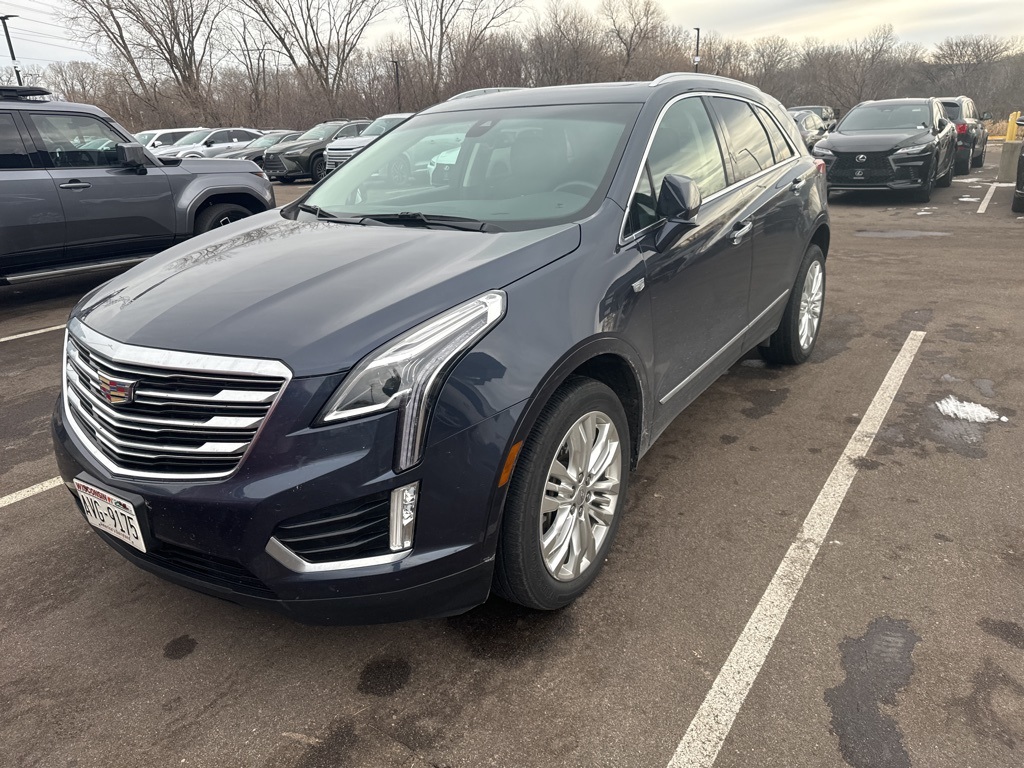 2018 Cadillac XT5 Premium Luxury 3